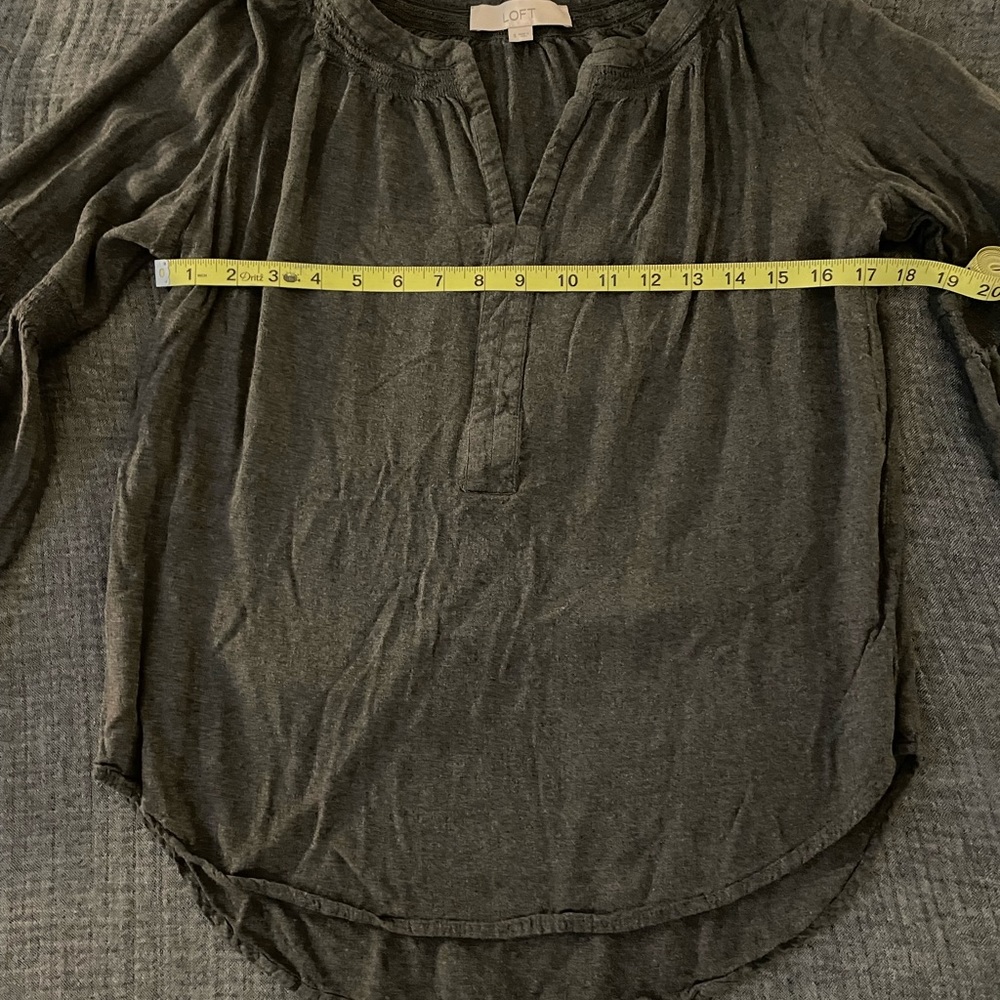 Puff sleeve LOFT blouse